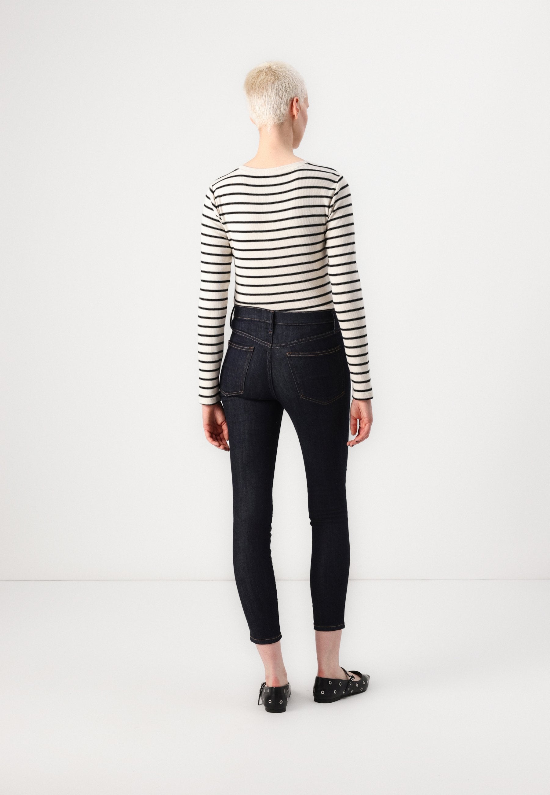 GAP SKINNY