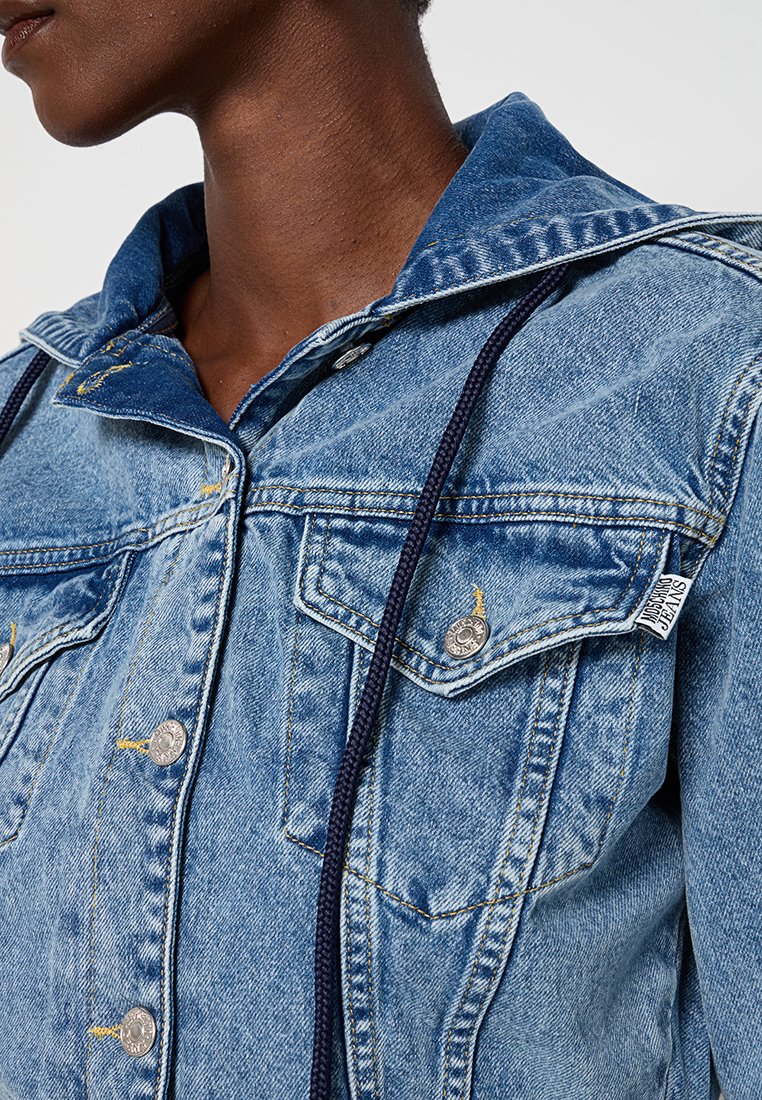 MOSCHINO JEANS