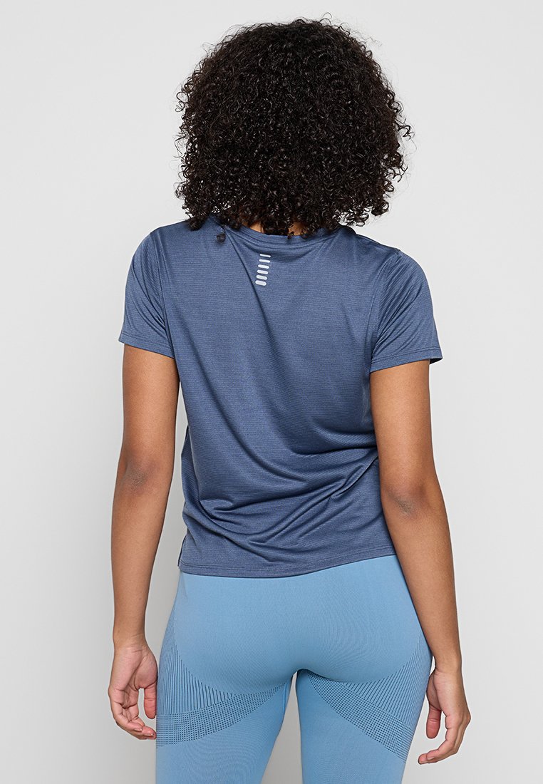 Under Armour UA LAUNCH SHORTSLEEVE