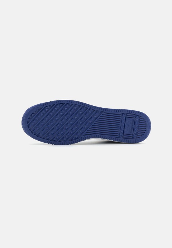 EA7 Emporio Armani SLASHER UNISEX