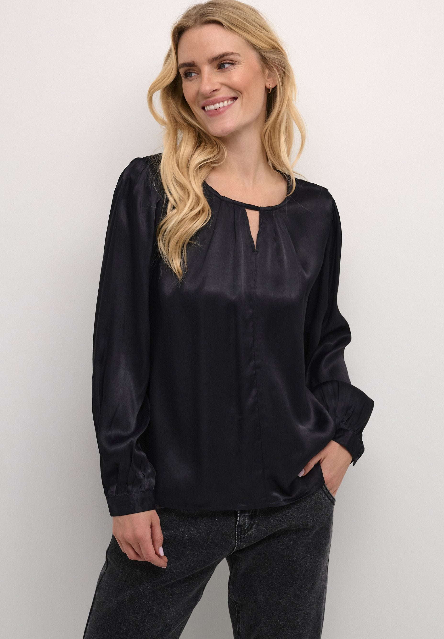 Cream VIRIA LONG SLEEVE