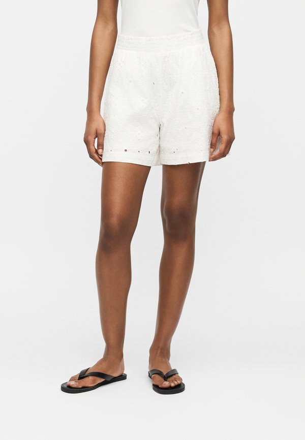 Vero Moda VMELIZA - Shorts - snow white
