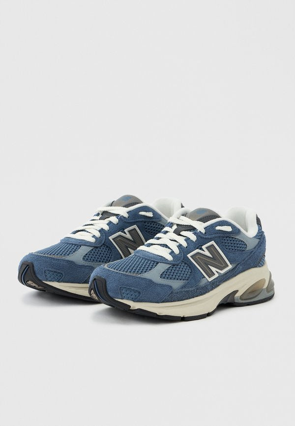 New Balance 2010