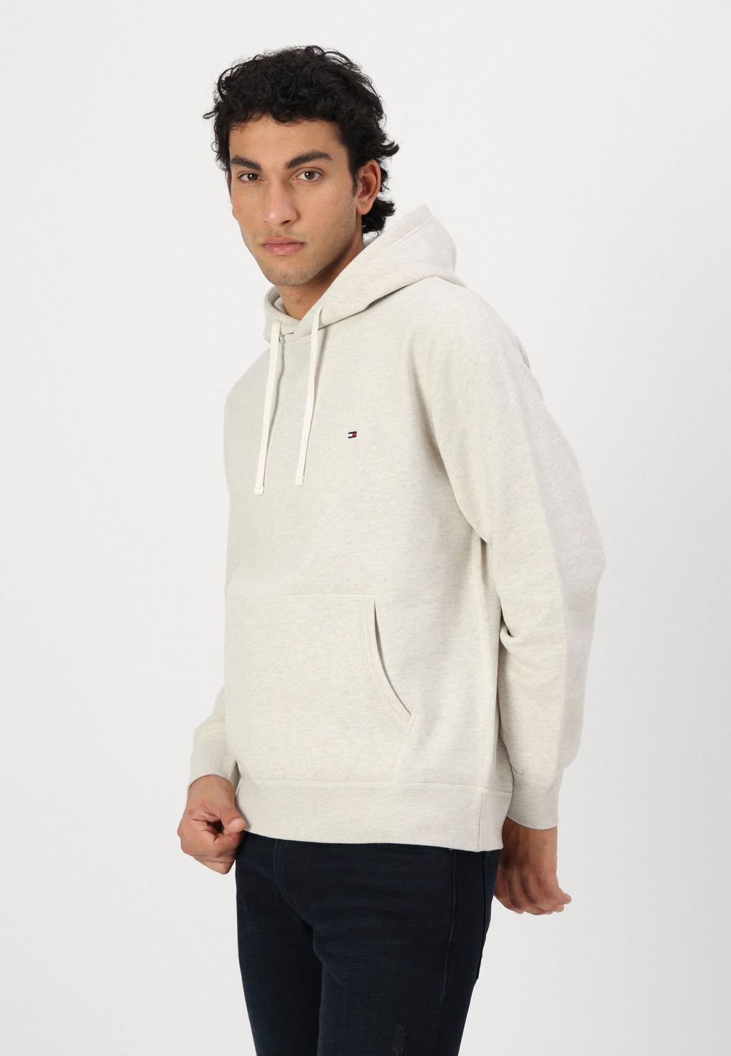SEASONAL HOODY Media 5
