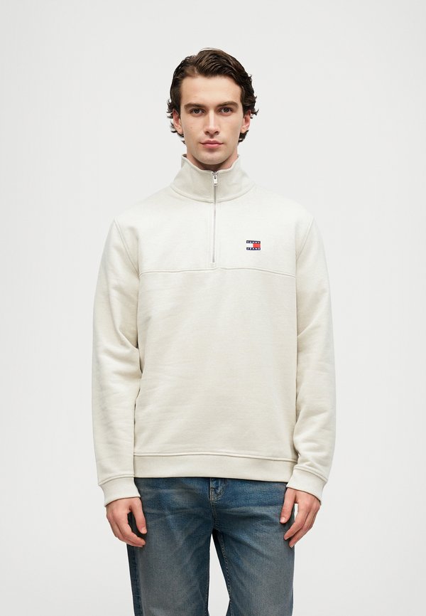 Tommy Jeans REGULAR FIT