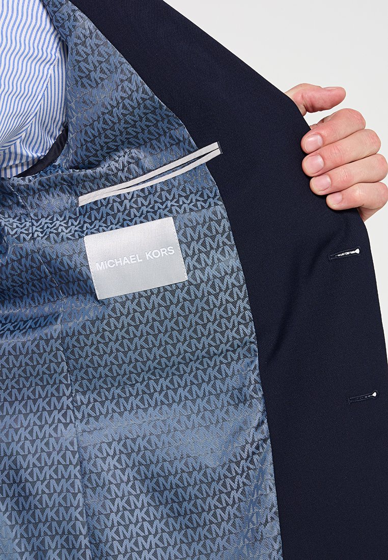 Michael Kors SLIM FIT
