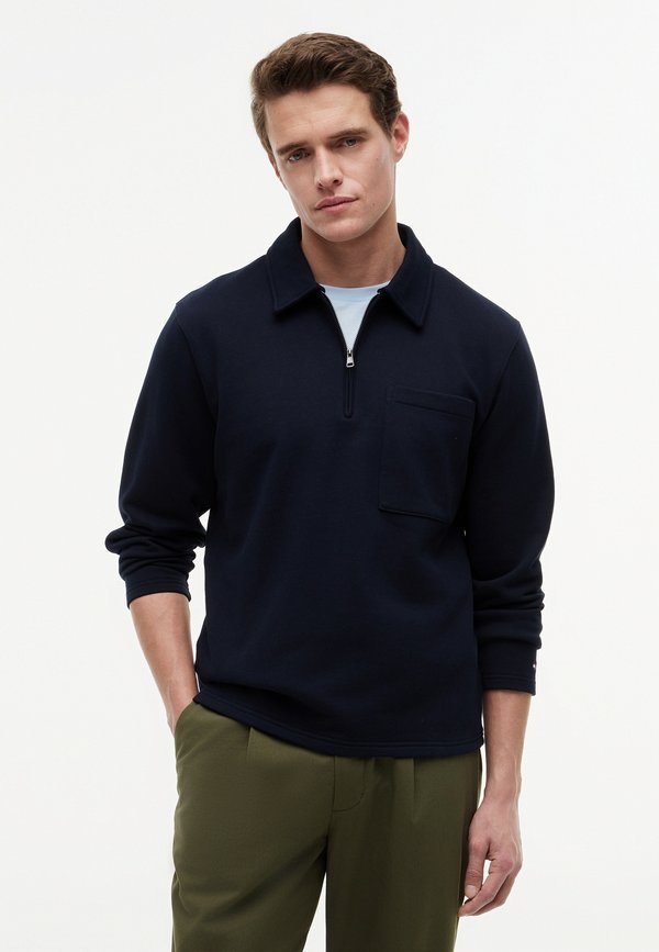 Tommy Hilfiger ESSENTIAL POCKET CORE - Sweatshirt - desert sky