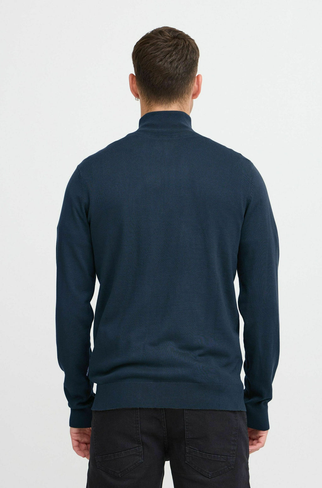 BHPULLOVER FINE KNIT TROYER Media 4