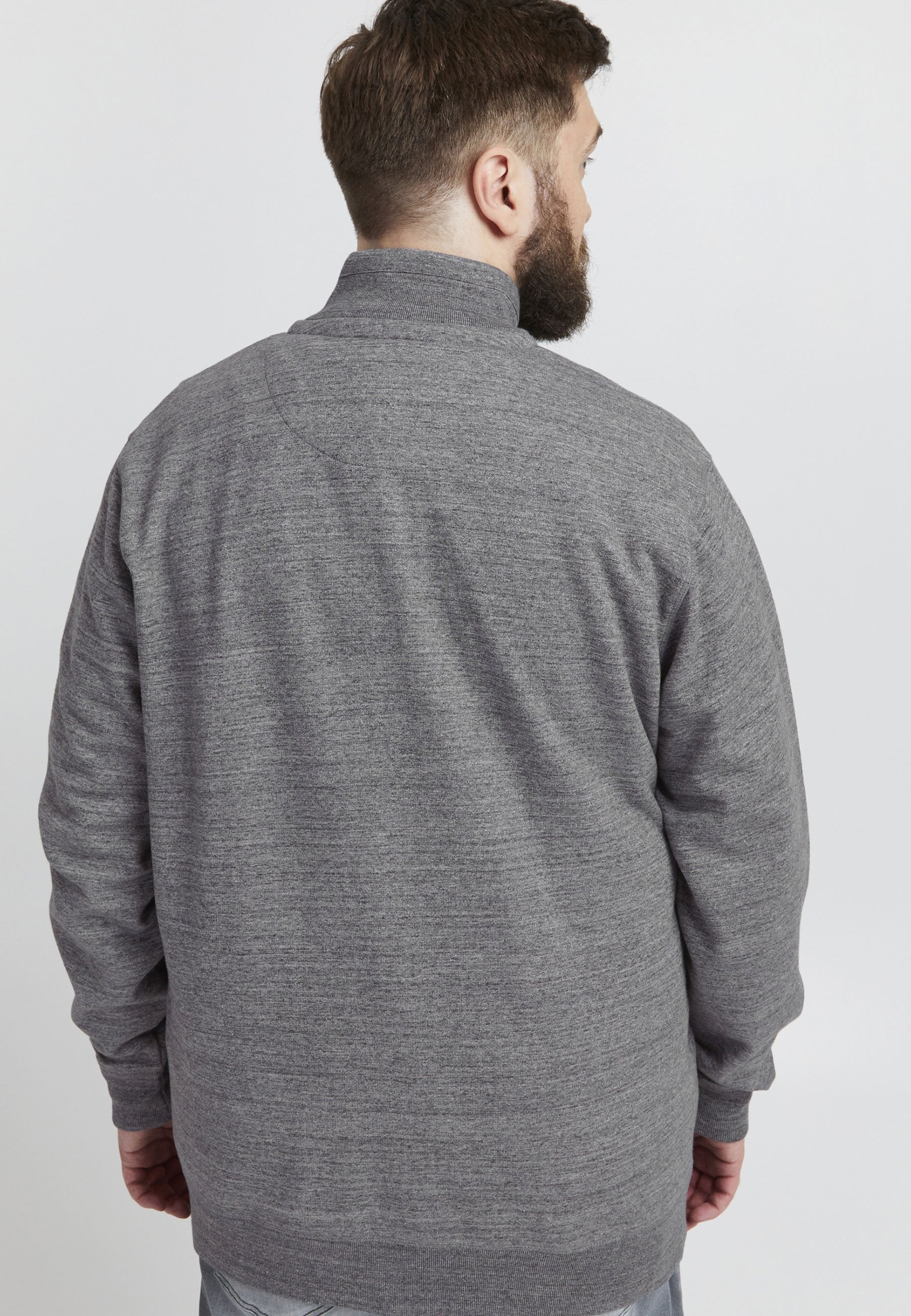 BHLENNER  PLUS SIZE Media 4