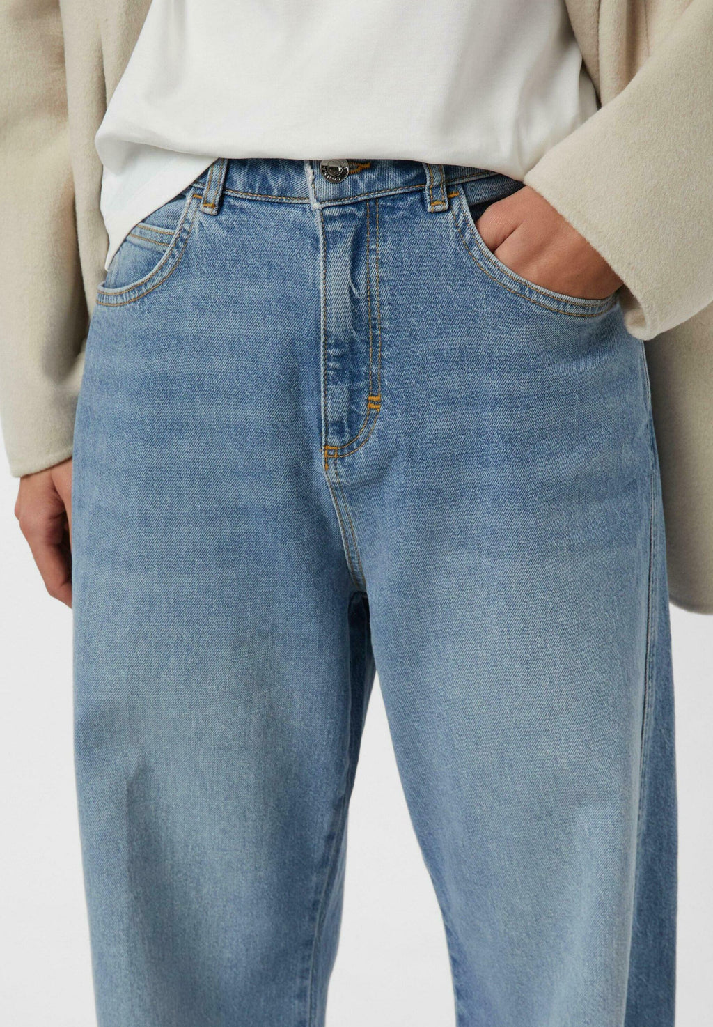 comma Wide Leg Media 5