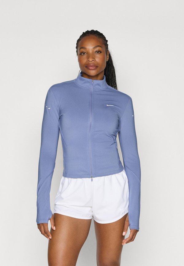 Nike Performance SWIFT