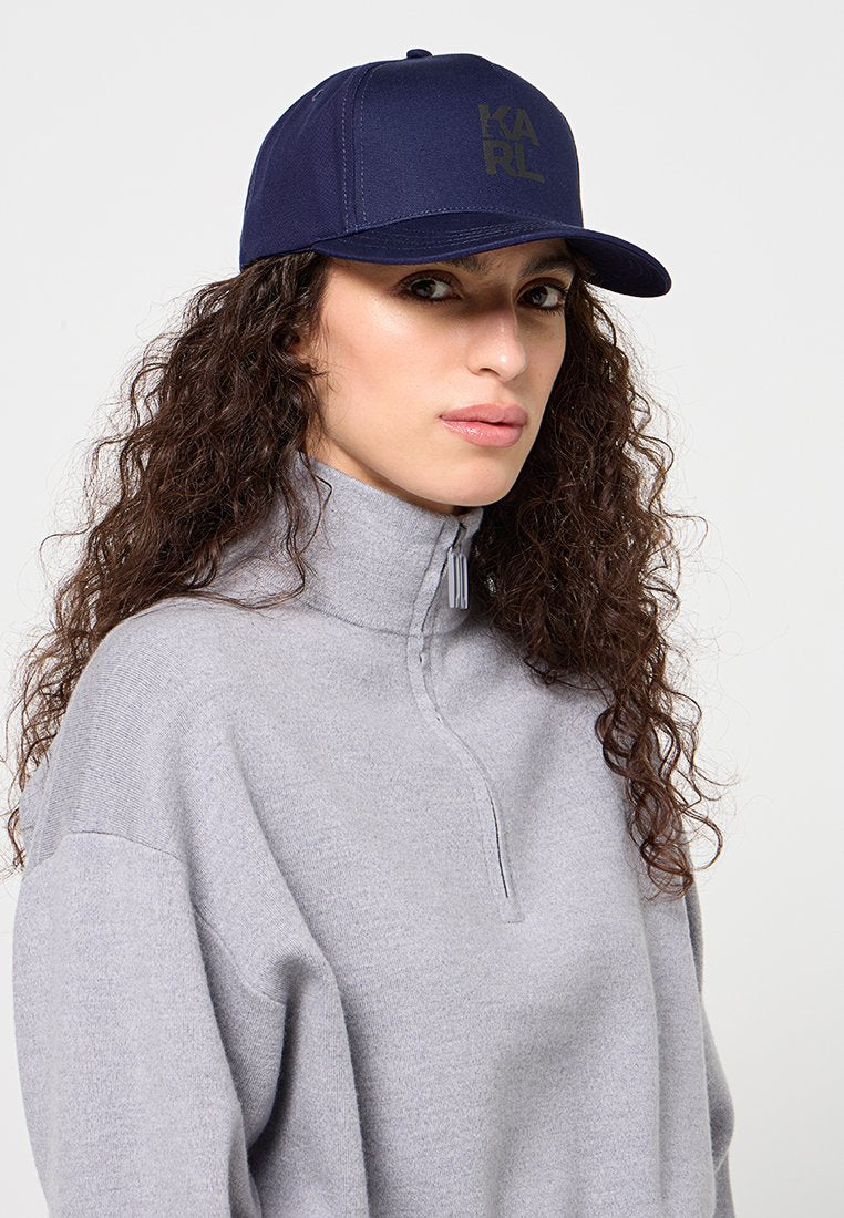 UNISEX Media 3