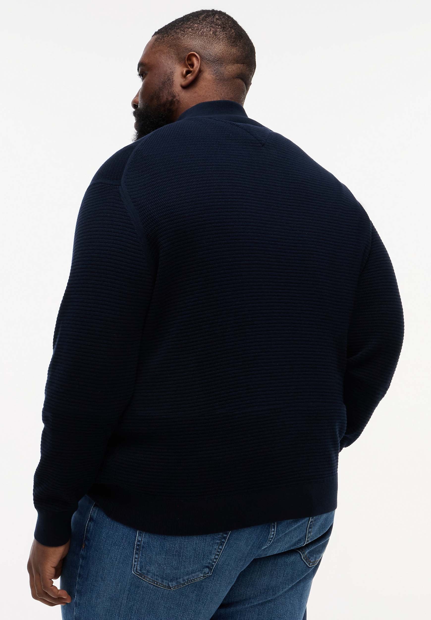 PLUS TEXTURED HALF-ZIP MOCK NECK JUMPER Media 4