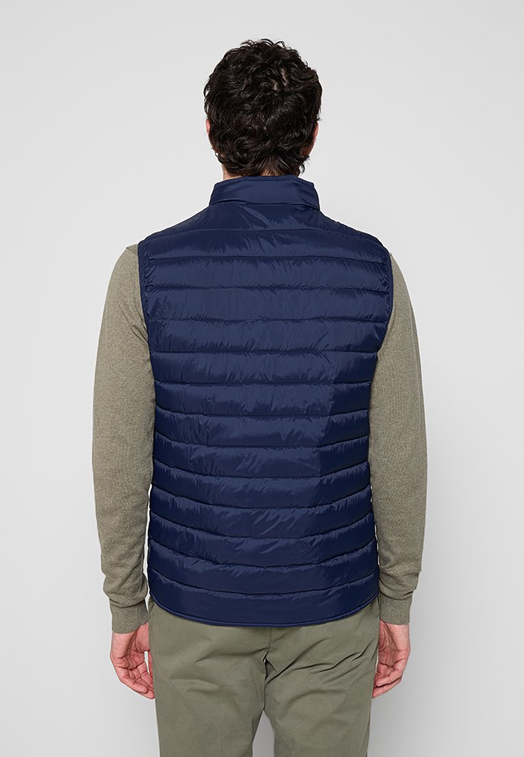 Hackett London