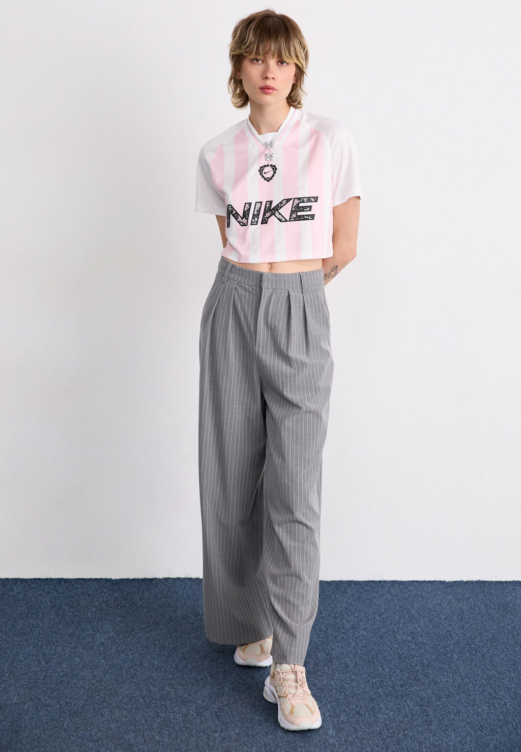 Nike Sportswear AL8