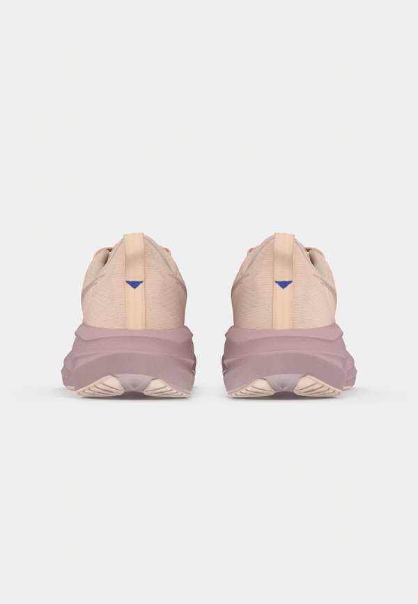ASICS NOVABLAST 5