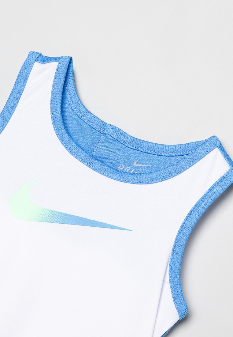 Nike Sportswear FREEZE SET