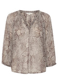 Braune transparente Bluse mit einem floralem Muster in Creme. Verfügt über einen V-Ausschnitt, Dreiviertelärmel und eine lockere Passform. Leichte Stoffstruktur.