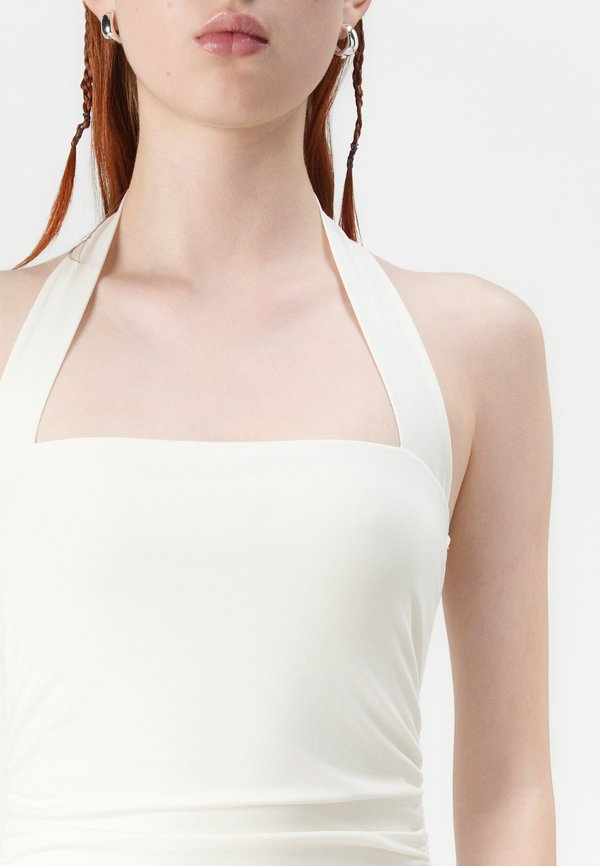 Abercrombie & Fitch BARE HALTER PORTRAIT