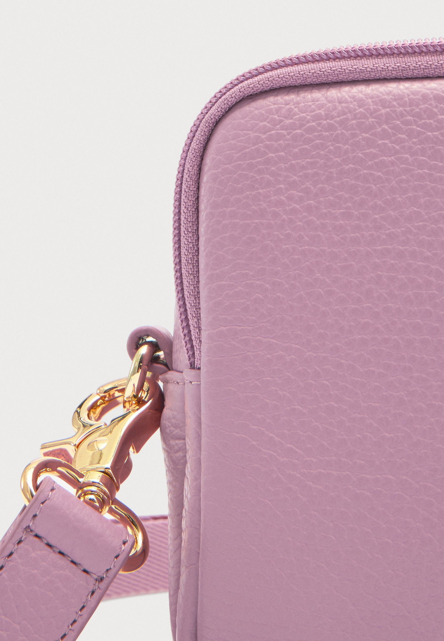 Mandarina Duck