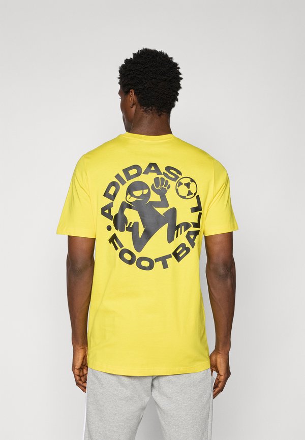 adidas Performance FOOTBALL STICKER GRAPHIC T-SHIRT