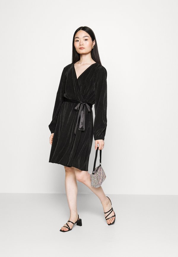Vero Moda Petite VMAVI WRAP DRESS