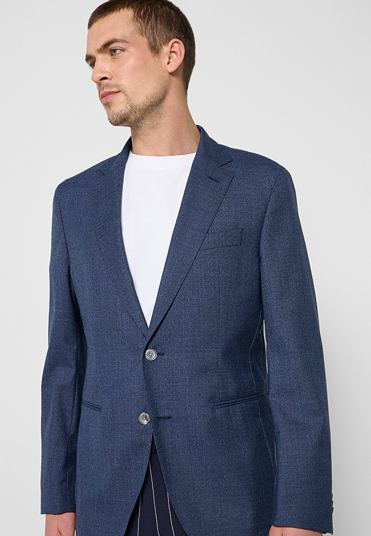 BOSS HUGE SLIM FIT