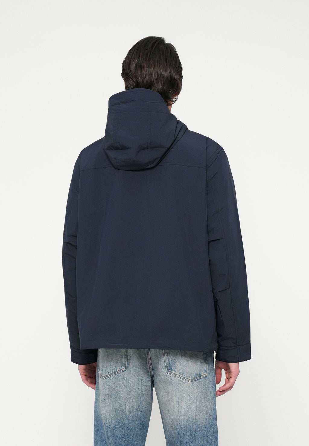 LIGHTWEIGHT PACKABLE HOODED JACKET Media 4