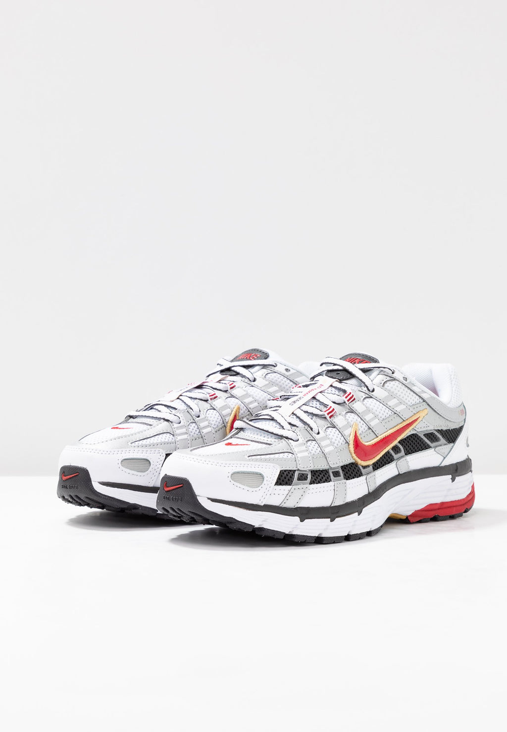 Nike Sportswear P 6000