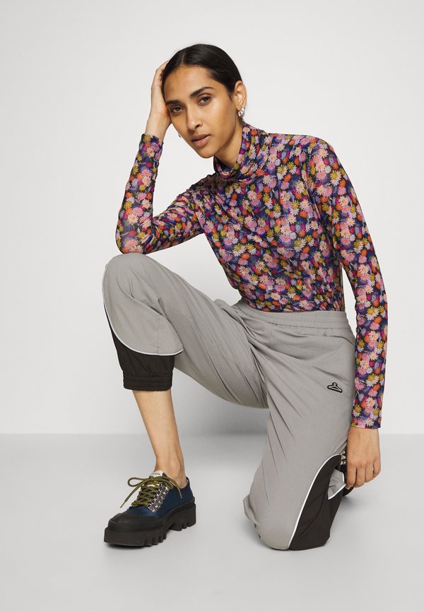 Holzweiler HANGER TRACK PANTS