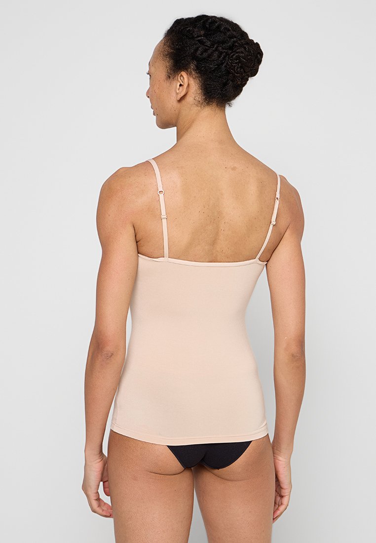 Triumph FEEL OF MODAL SPAGHETTI TOP