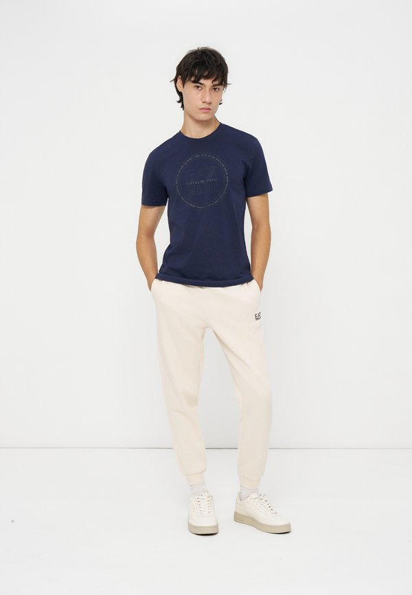 EA7 Emporio Armani