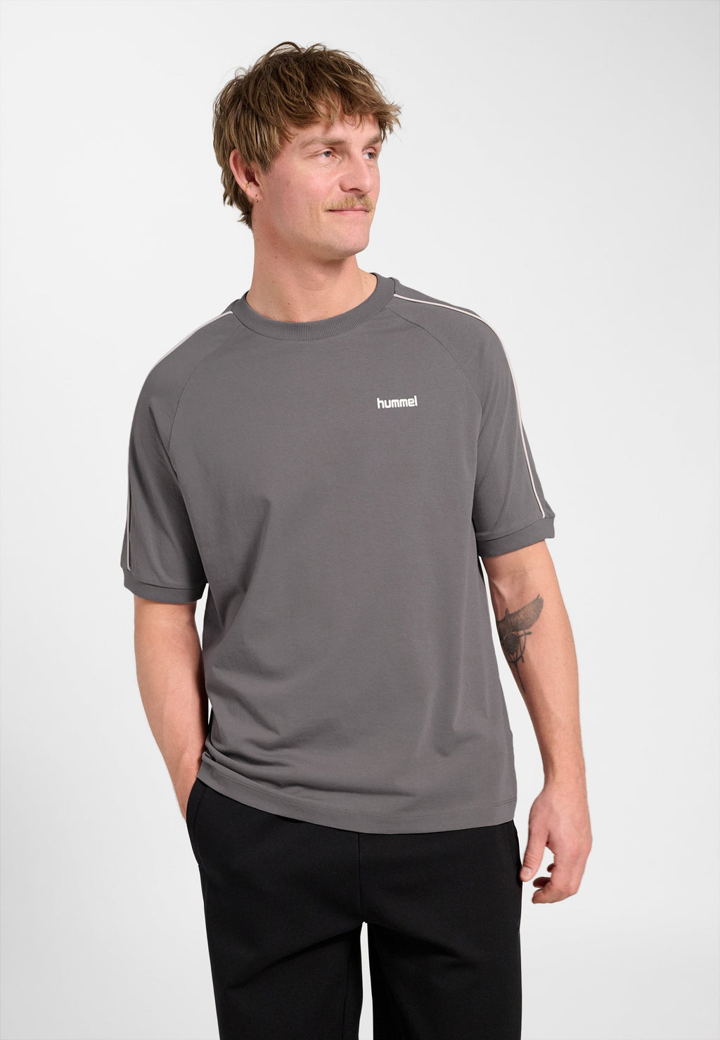 Hummel HUMMEL HMLCLUB REST DAY T-SHIRT S/S