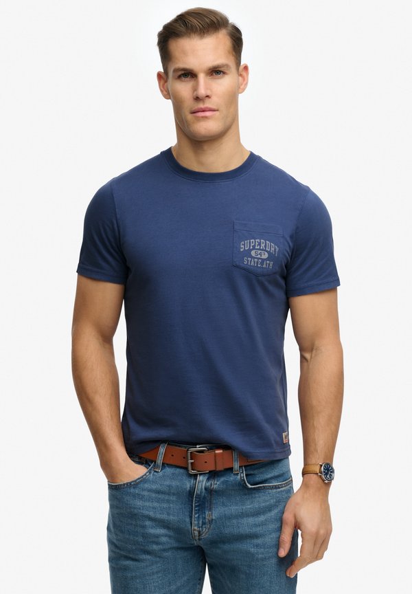 Superdry & Co SUPERDRY VINTAGE PREP RELAXED POCKET T-SHIRT.. - Print T-shirt - bay blue