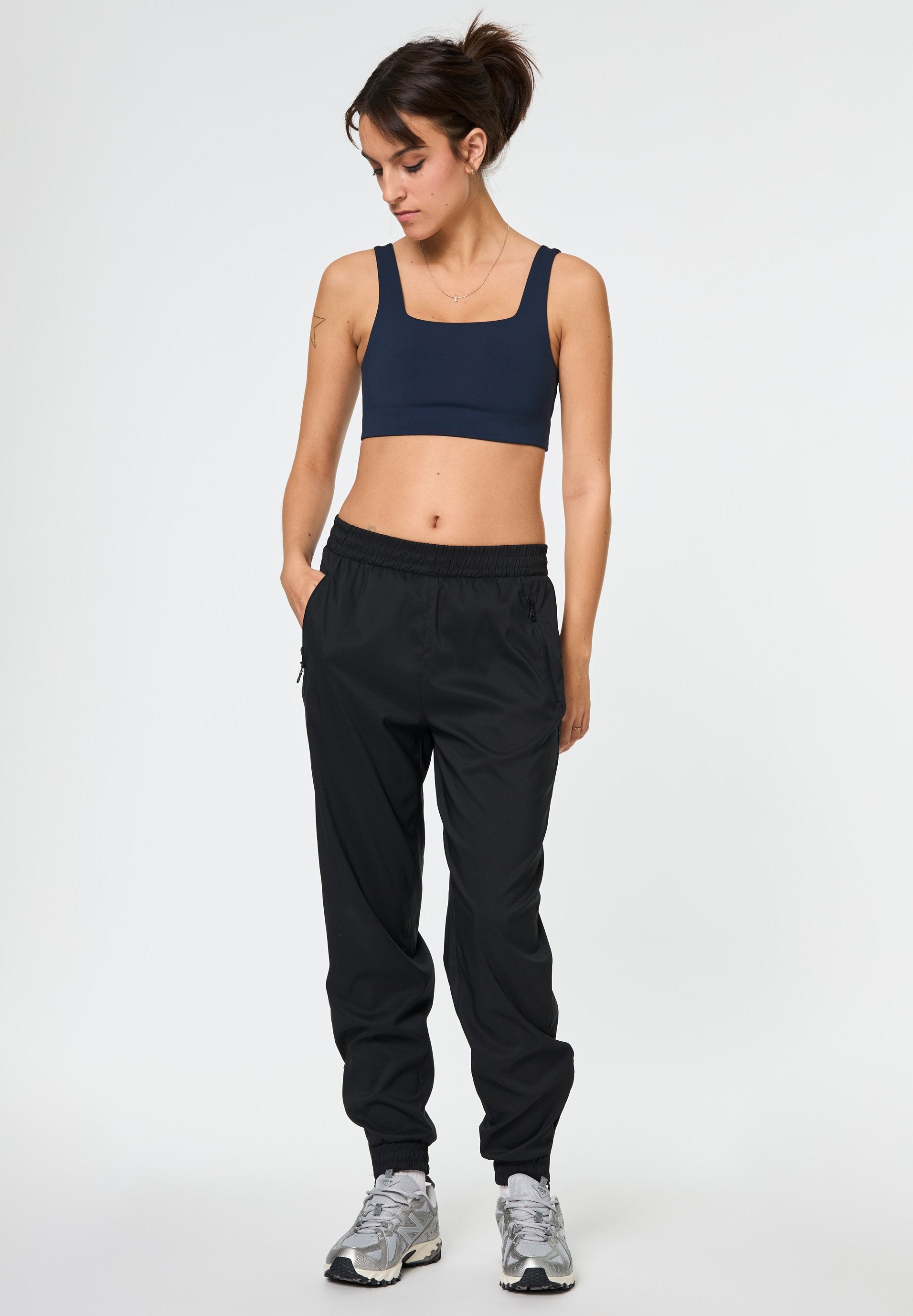 Girlfriend Collective TOMMY SQUARE NECK