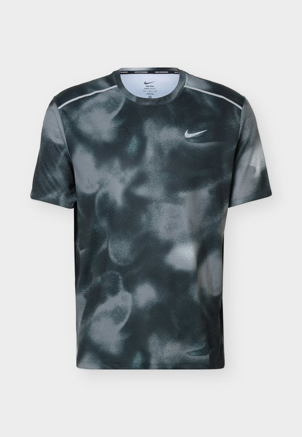 Nike Performance MILER - Sports T-shirt - black