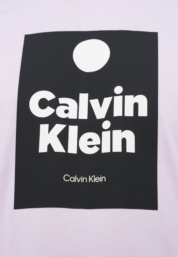 Calvin Klein Jeans