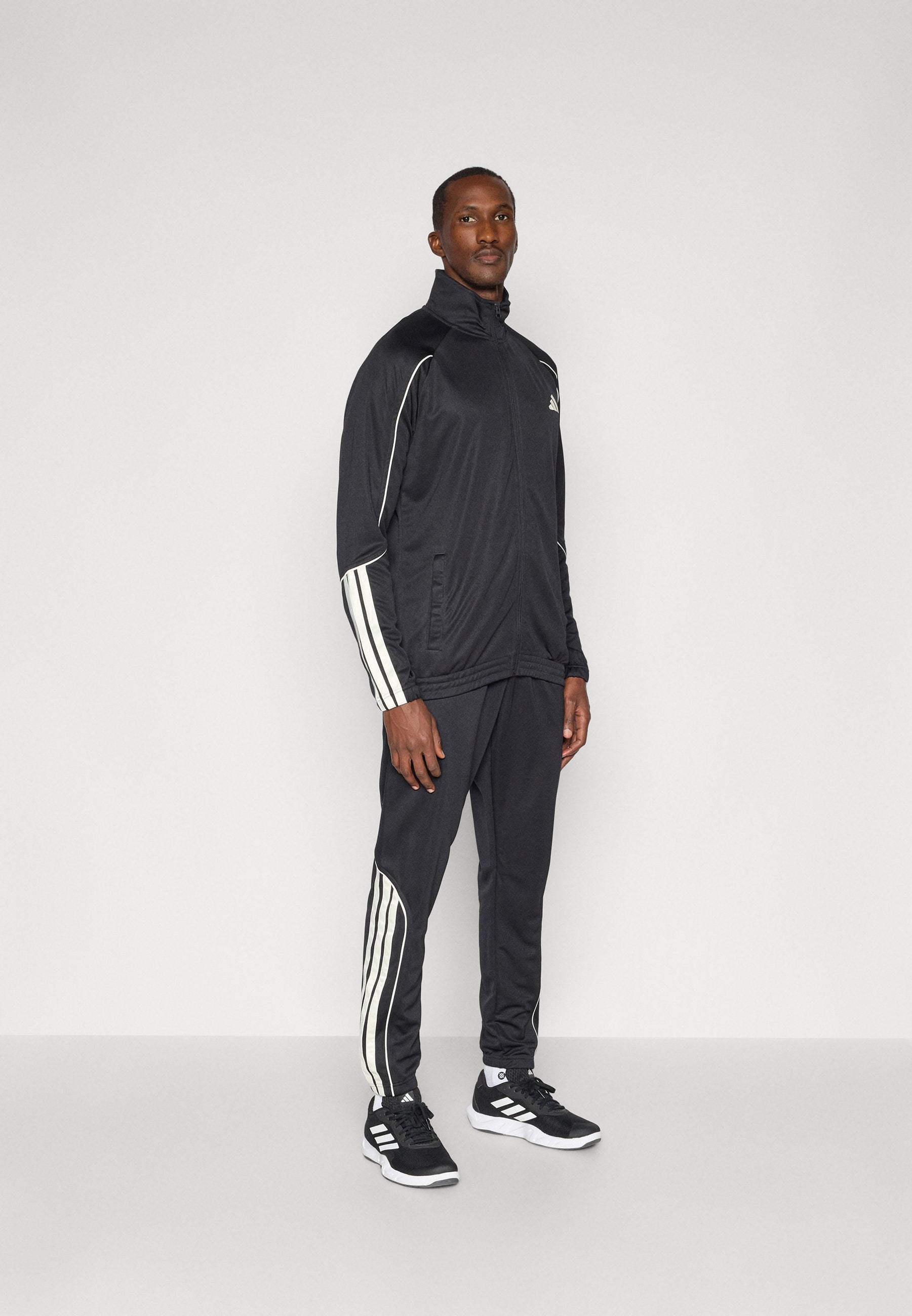 adidas Sportswear STADIUM