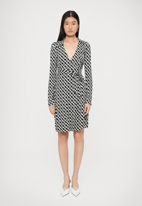 Diane von Furstenberg NEW JEANNE WRAP DRESS