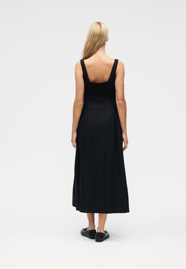 GAP SHIRRED MAXI DRESS