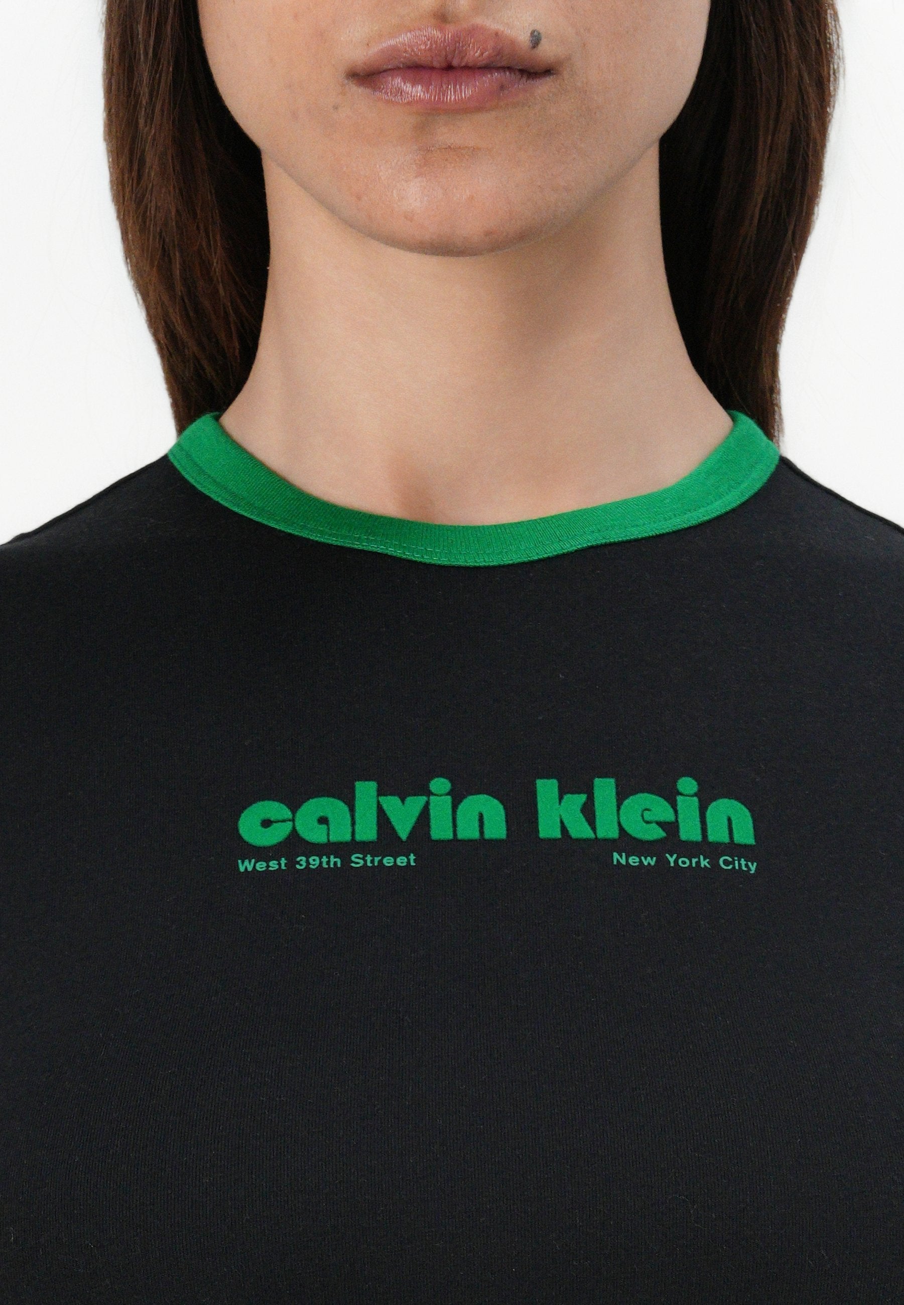 Calvin Klein Jeans RETRO LOGO GRAPHIC TEE