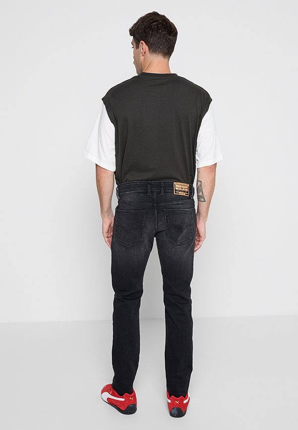 Diesel TROXER