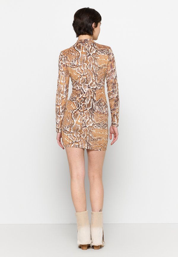 MARCIANO BY GUESS