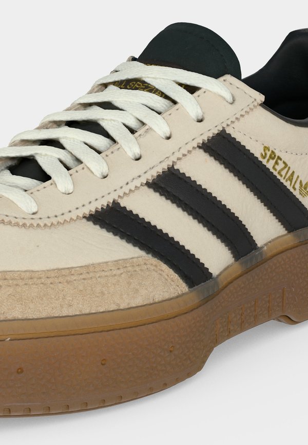 adidas Originals HANDBALL SPEZIAL BOLD