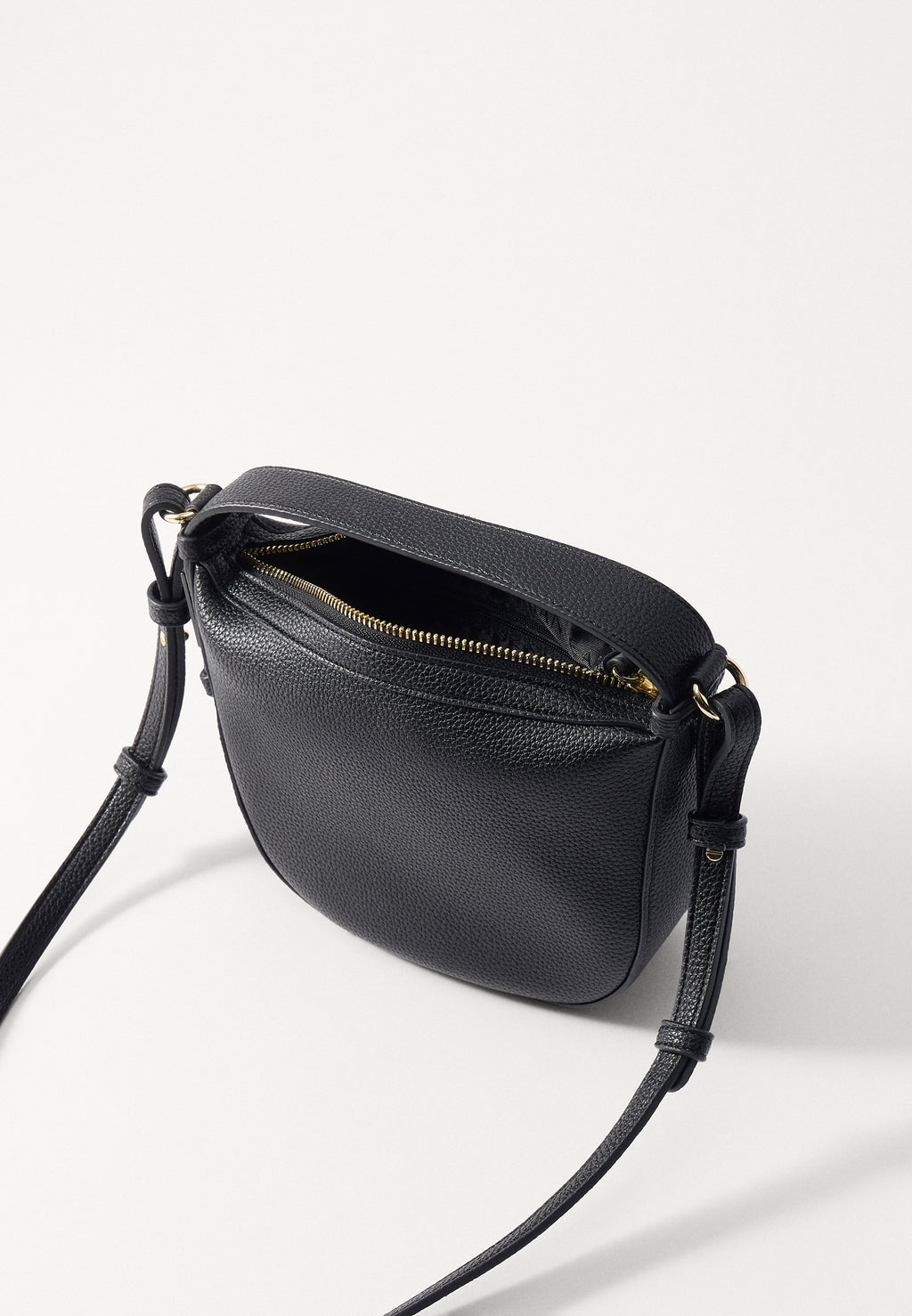 Armani Exchange SUSIE SOFT HOBO