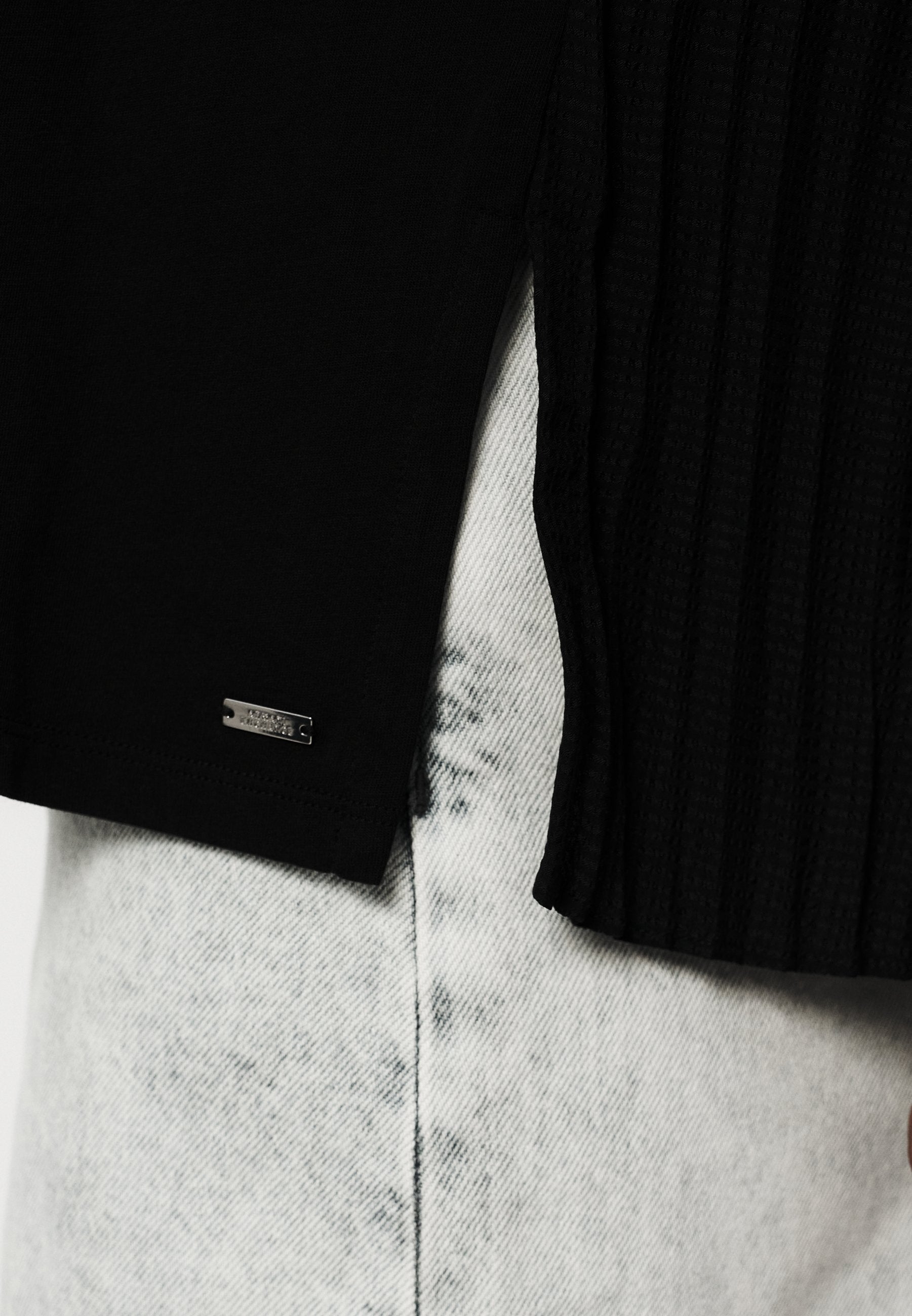 Armani Exchange T-Shirt basic Media 5