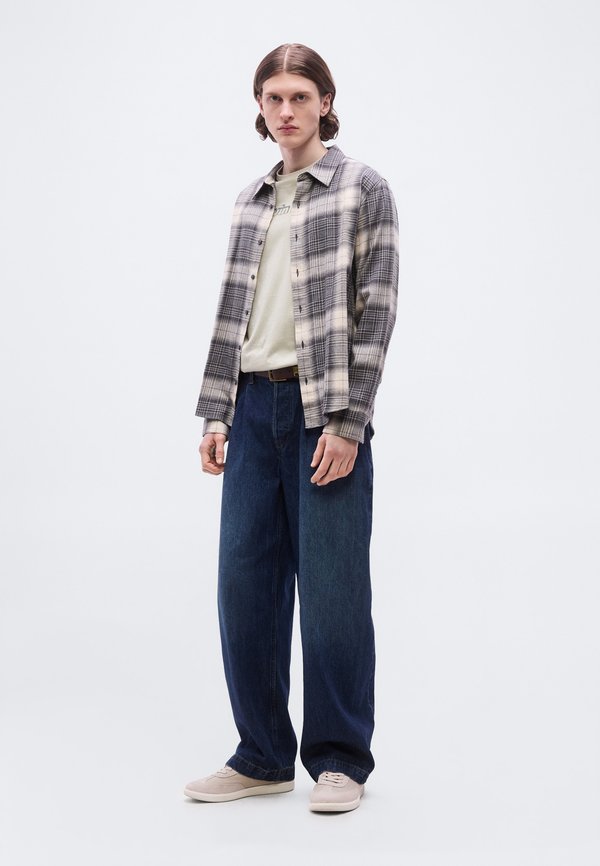Calvin Klein Jeans BARREL