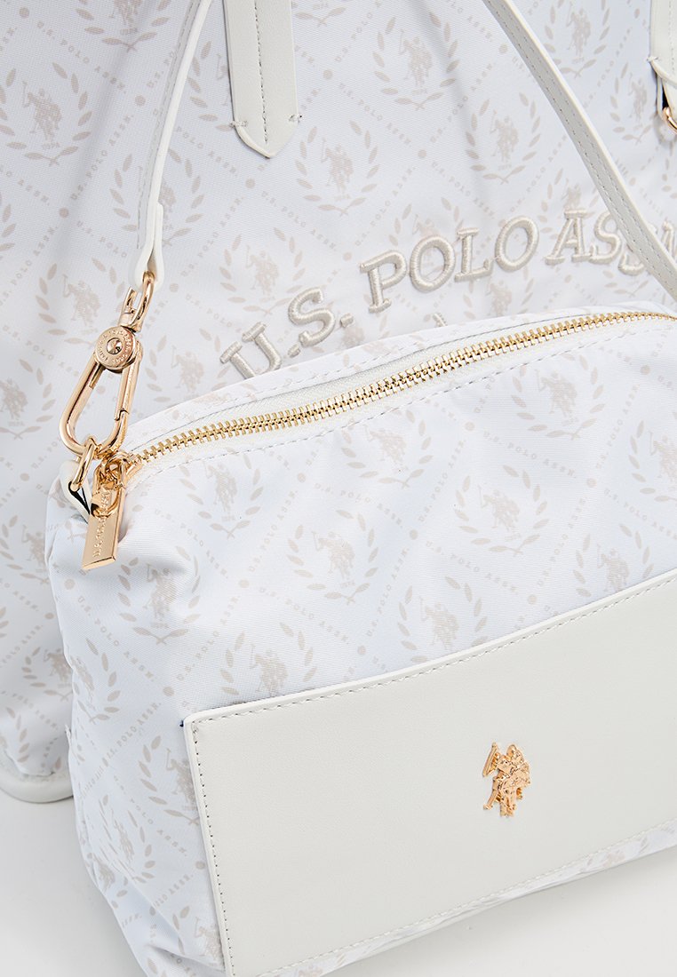 U.S. Polo Assn.
