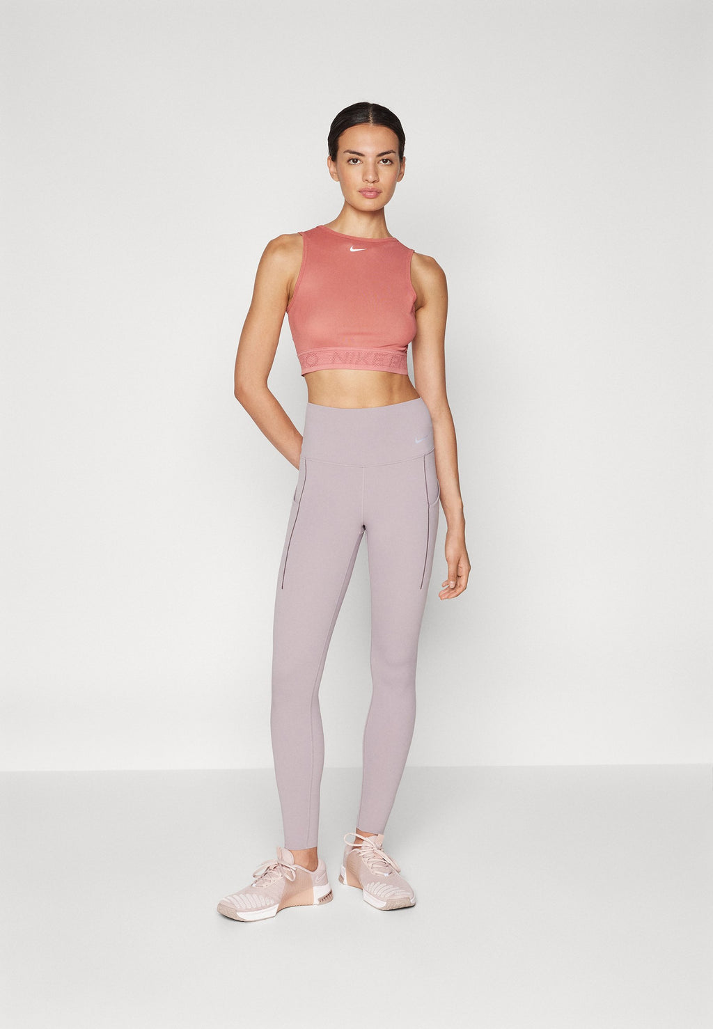 Nike Performance UNIVERSA
