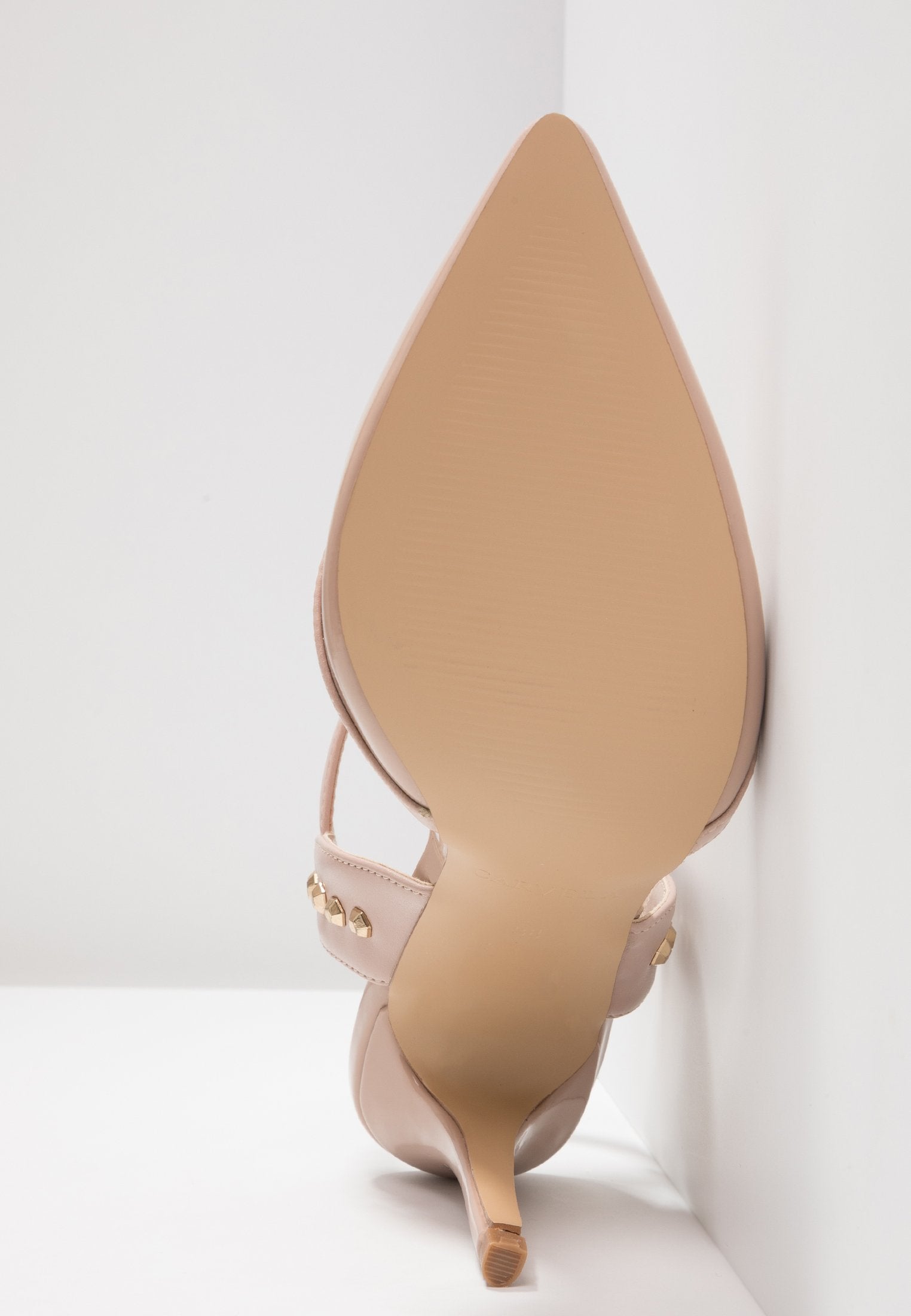 Carvela KANKAN